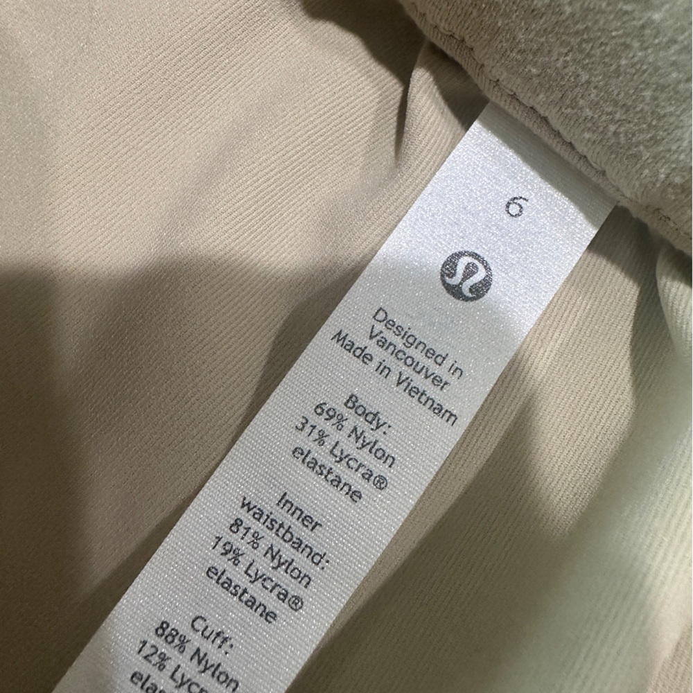 Lululemon Women’s Joggers Size 6 Beige - Picture 9 of 10
